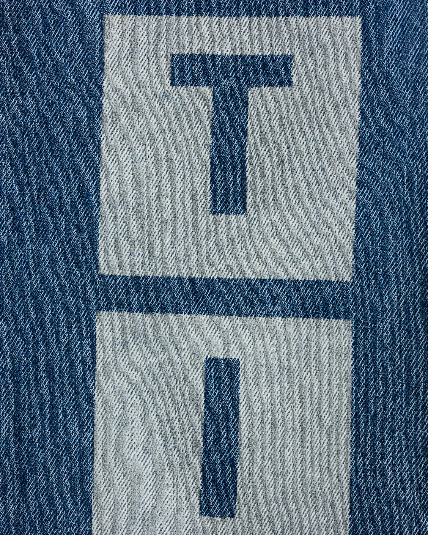 Джинсы — 3