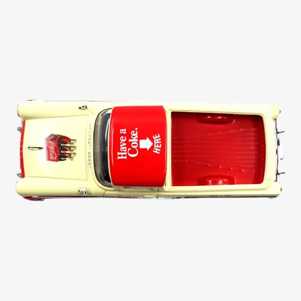 Машинка литая коллекционная модель по лицензии Coca-Cola 1957 Ford Ranchero — 3