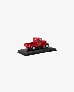 Машинка литая коллекционная Die-сast модель по лицензии Coca-Cola 1934 Ford Pickup, масштаб 1:43 — 3